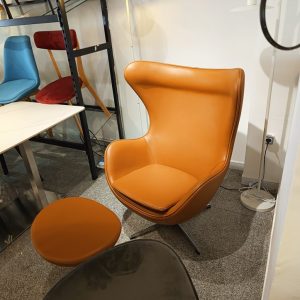 FAUTEUIL EGG MARRON AVEC FONCTION PIVOTANTE COULEURS DISPONIBLE