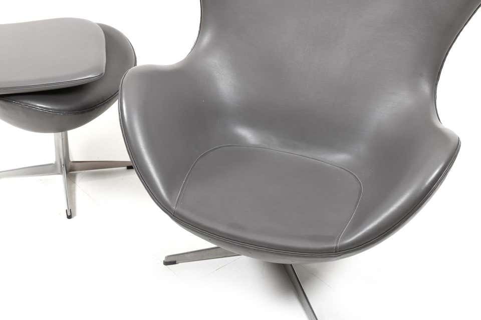 FAUTEUIL EGG GRIS AVEC FONCTION PIVOTANTE COULEURS DISPONIBLE