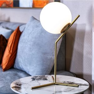 Lampe de table moderne